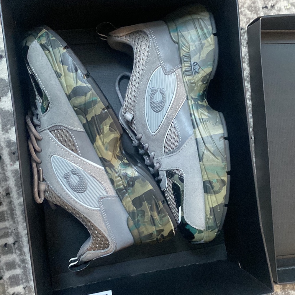 Brand new coach sneakers - Picture 3 of 6
